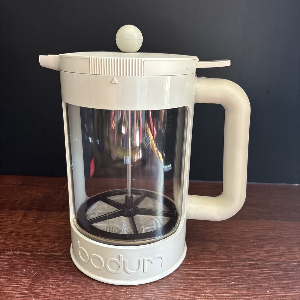 BODUM Bean Cold Brew Coffee Maker 12 Cup Capacity 51‎ Oz - White